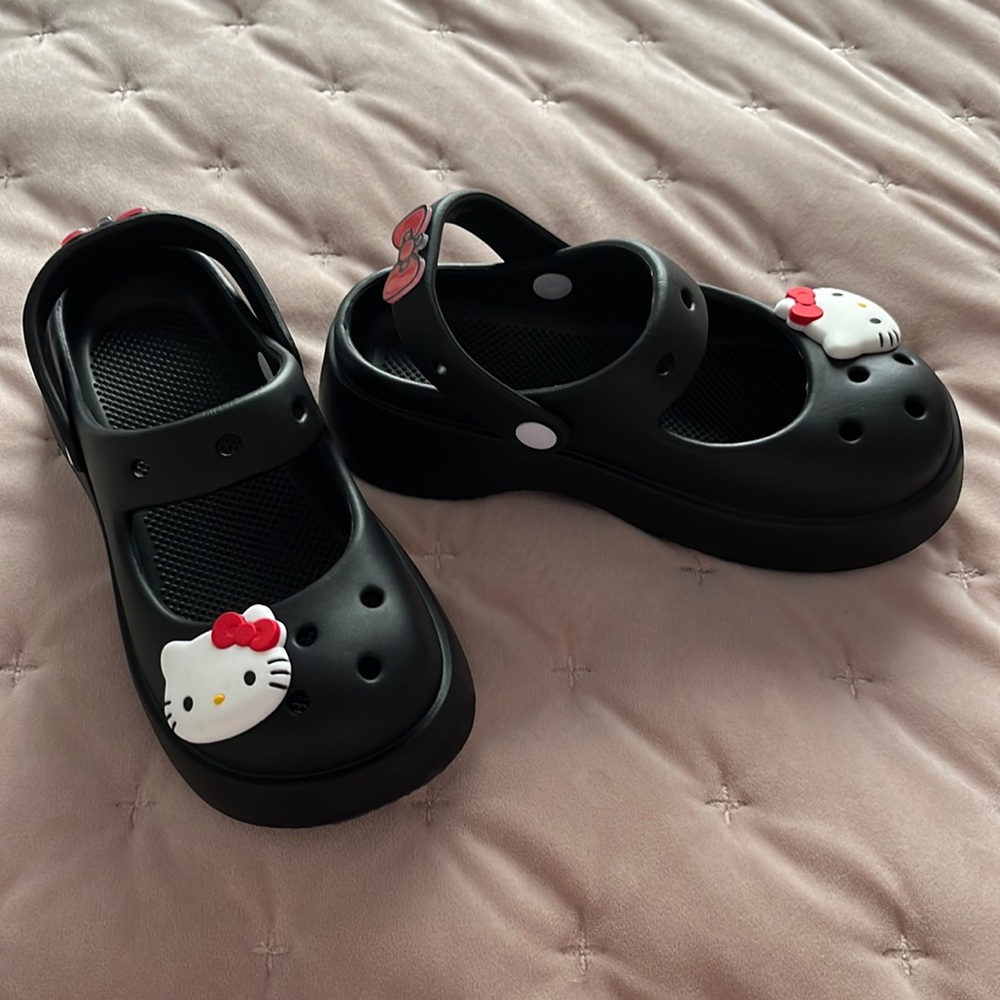 Mary Jane hello kitty croc dupe